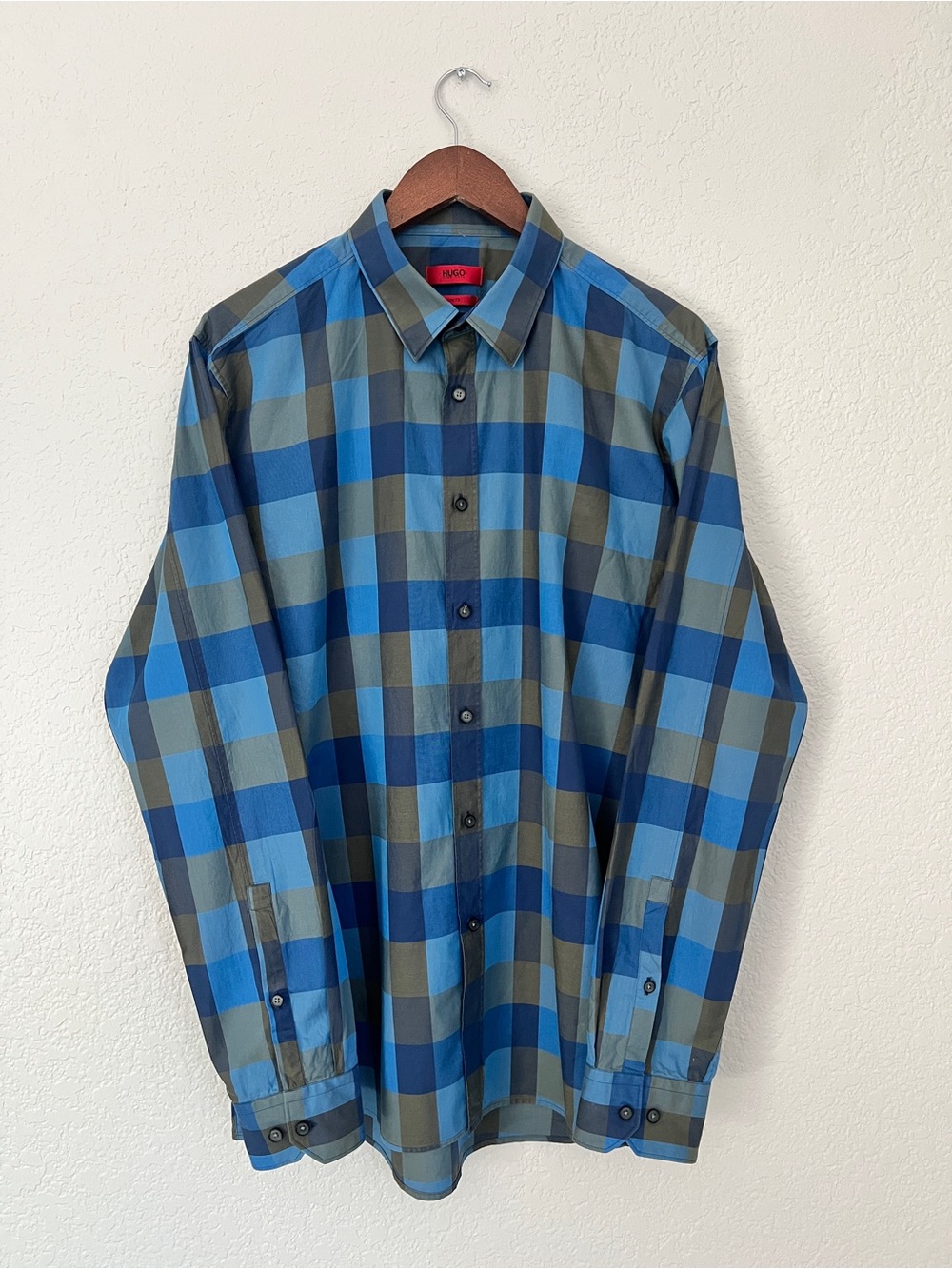 Hugo Boss Blue and Gray Plaid Preppy Button-Down Shirt Sz XL